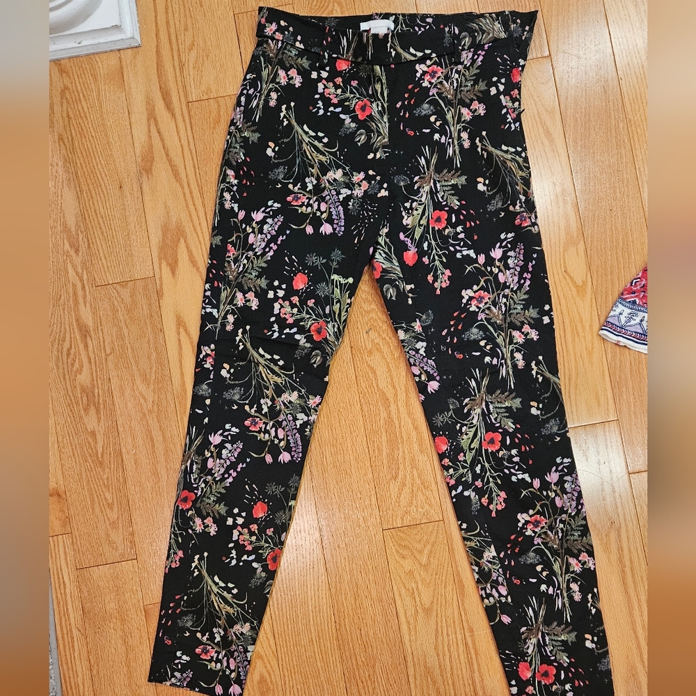 Floral black capris